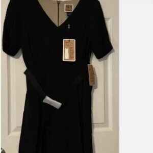 NWT NUE by Shani Size 10 Black Short Sleeve Belt Dress Built-in Body Shaper $290